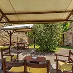 Rustic In With Swimming Pool *