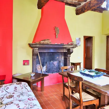 Rustic In Citt Di Castello With Swimming Pool Holiday home Citta di Castello