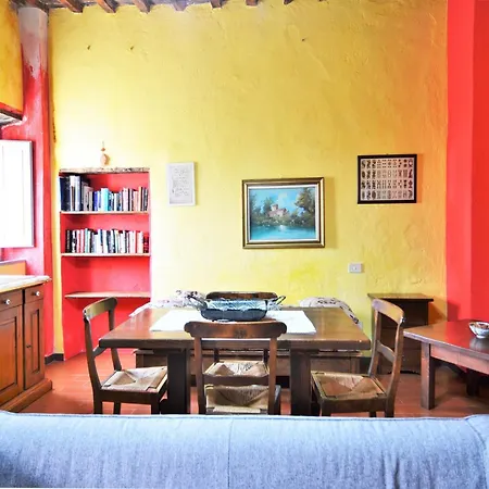 Rustic In Citt Di Castello With Swimming Pool Holiday home