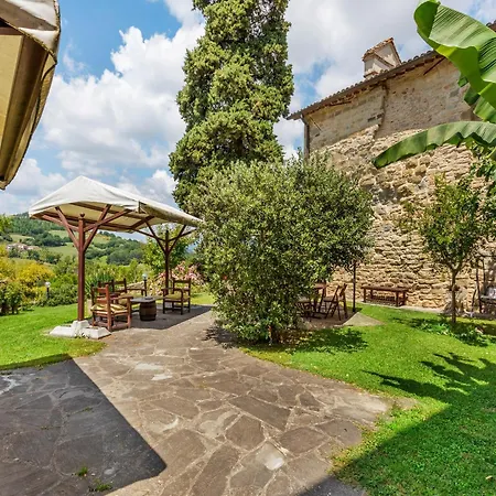 Dom wakacyjny Rustic In Citt Di Castello With Swimming Pool *