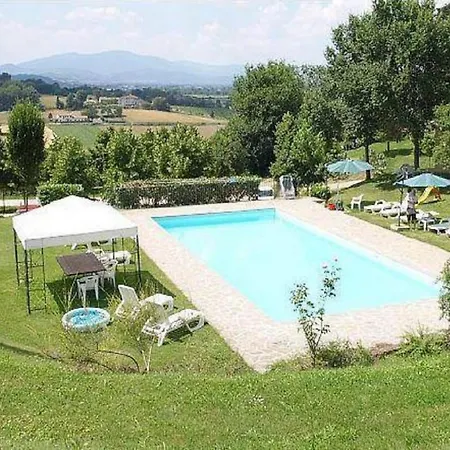 Rustic In With Swimming Pool Dom wakacyjny *